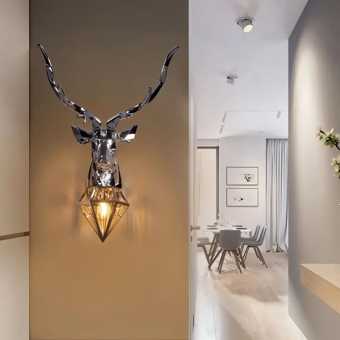 Deer Head Metallic Wall Lamp