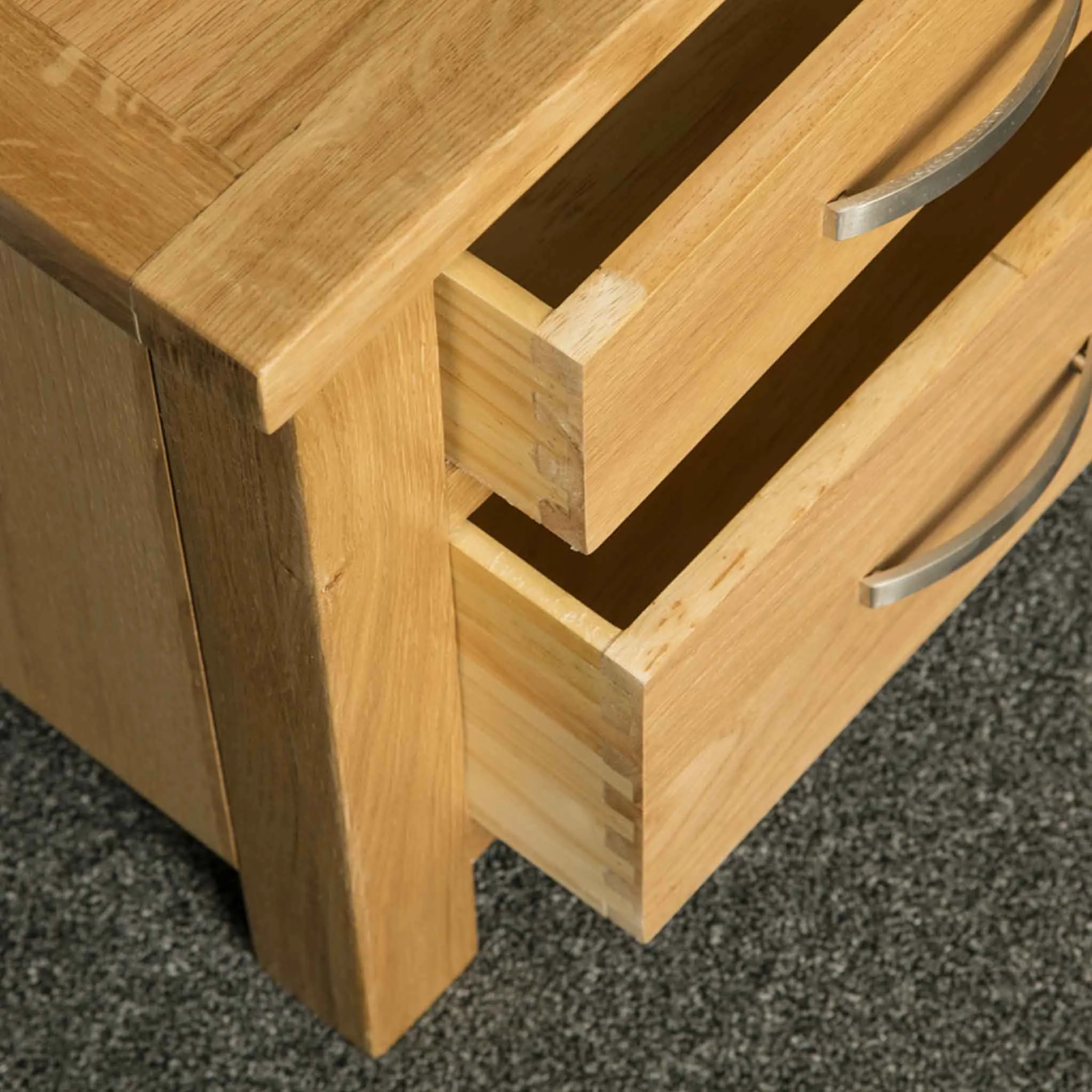 London Oak 85cm Smart TV Stand