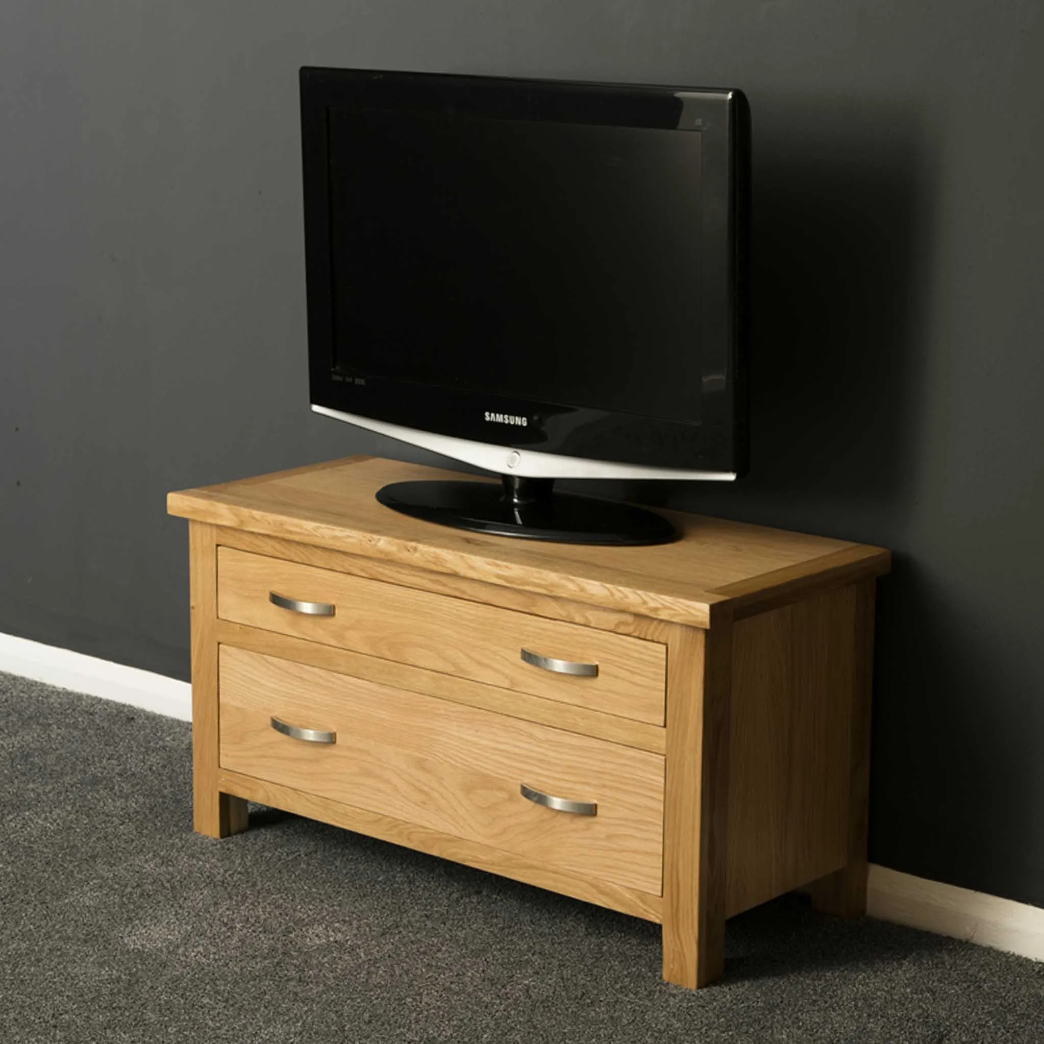 London Oak 85cm Smart TV Stand