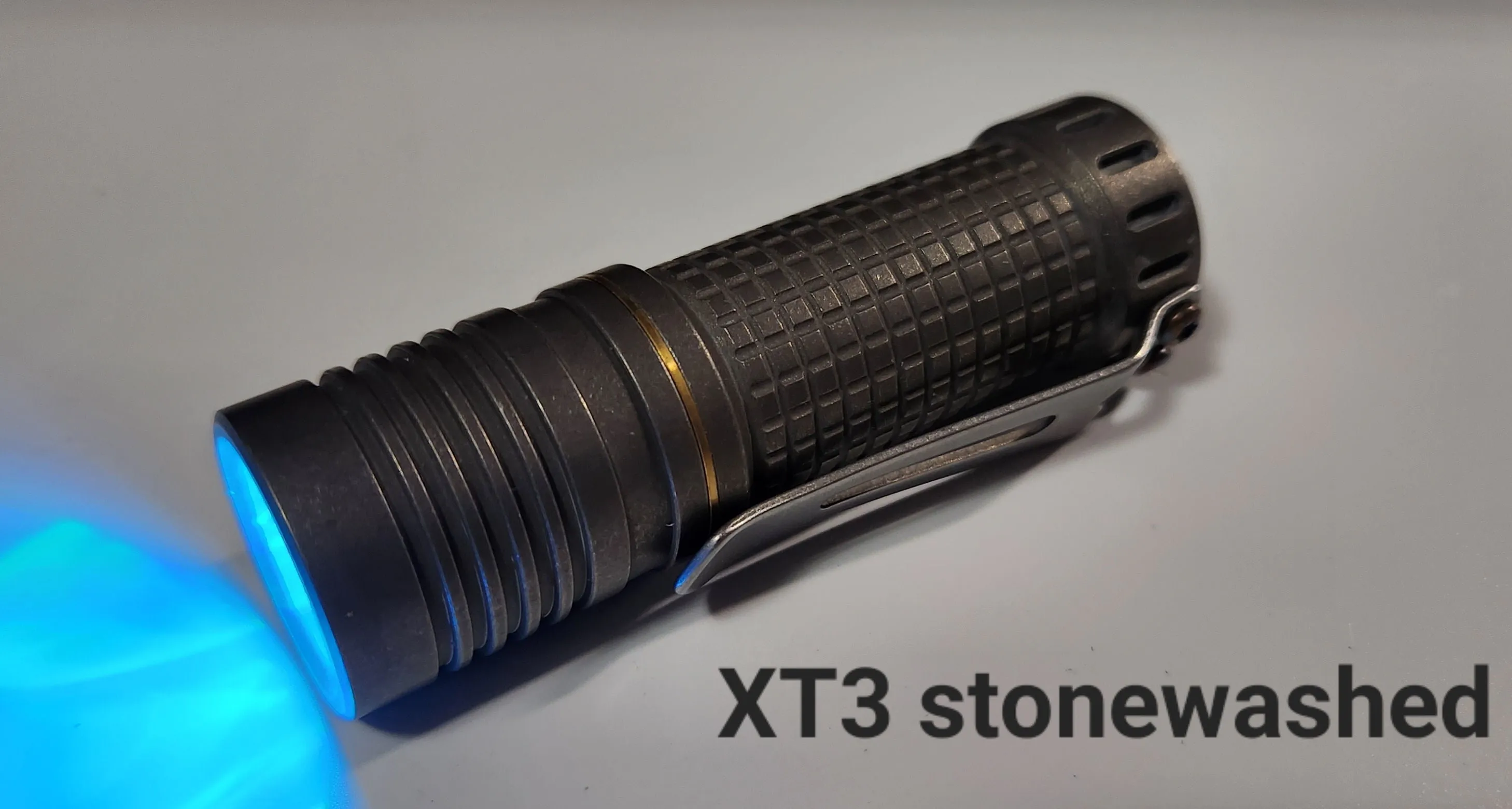 Maeerxu XT3 V2 Titanium 18350 3000LM EDC LED Flashlight