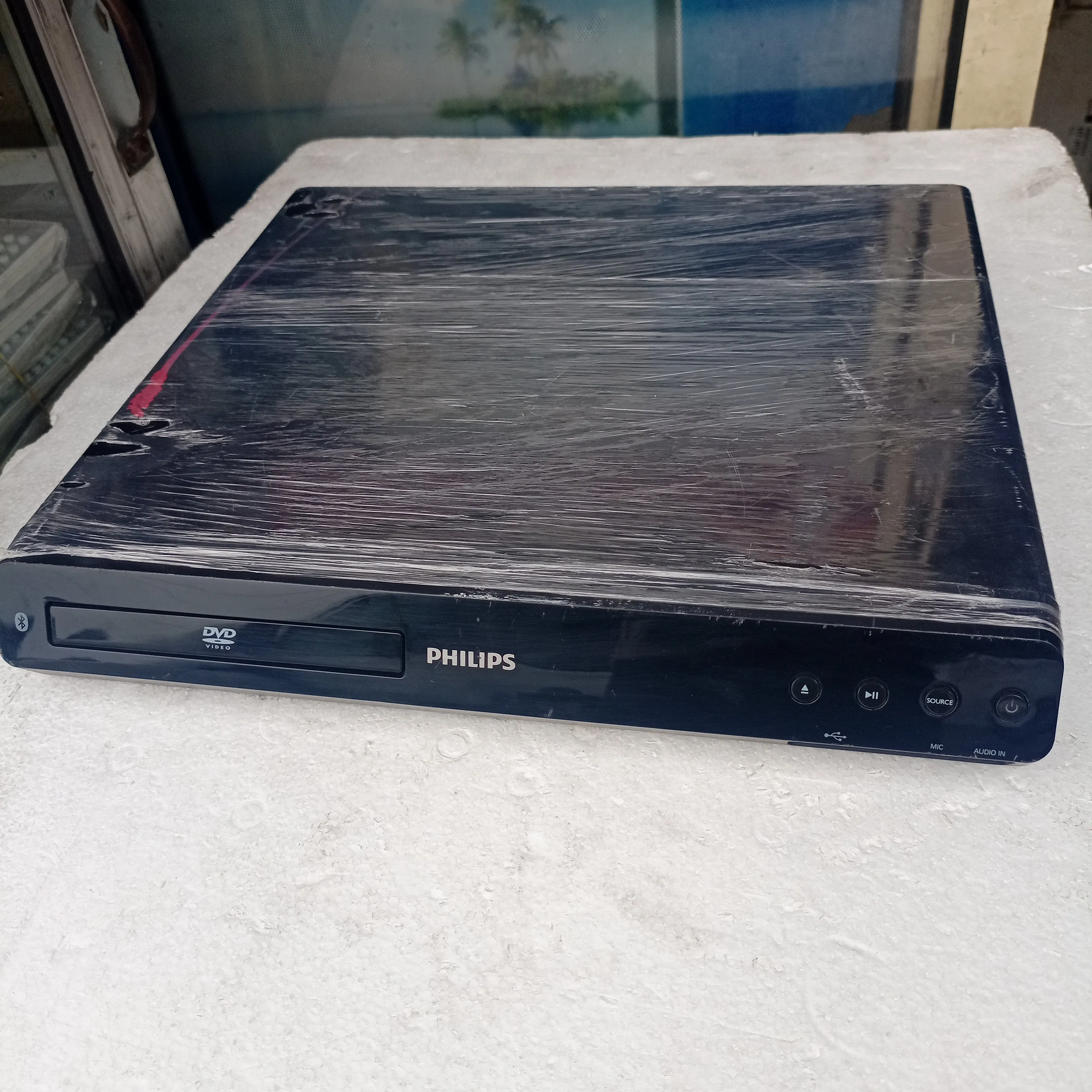 Philips HTD5550/98 5.1Ch 1000Watts Bluetooth DVD Home Theater Machine Head - London Used