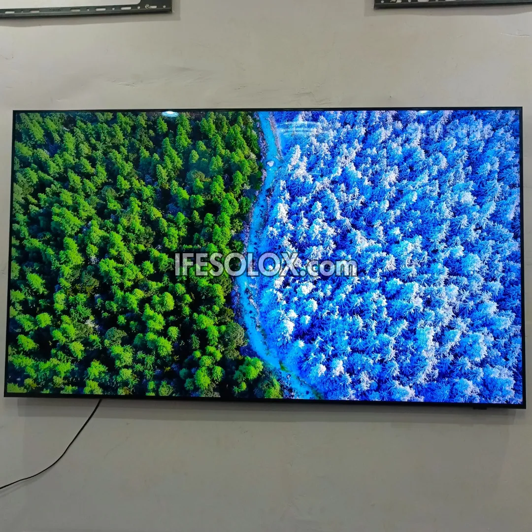 SAMSUNG 65 Inch QLED 65Q700T Premium 8K UHD Quantum HDR Smart Frameless QLED TV - Foreign Used